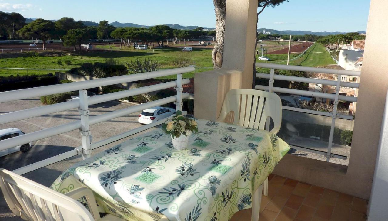 Studio Residence Bona, Vue Hippodrome Et Mer, Clim Hyeres Ngoại thất bức ảnh